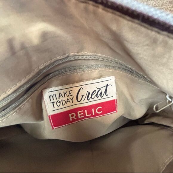 Multi Color Relic Women's Crossbody Bag, 11'x11", Faux Leather - Picture 11 of 14